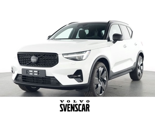 Volvo XC40 2025