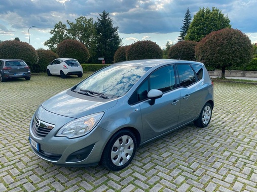 Opel Meriva 2013