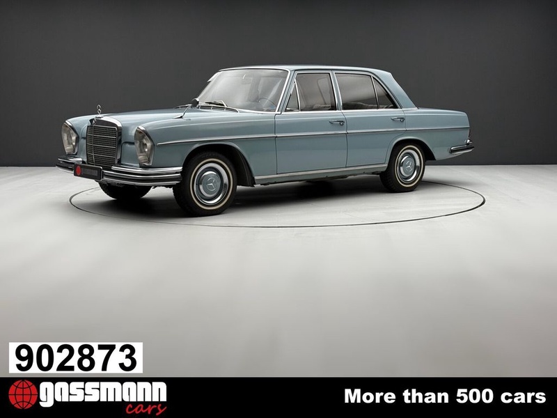 Mercedes-Benz 250