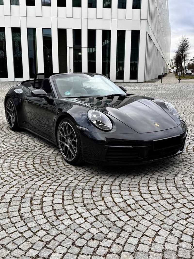 Porsche 992