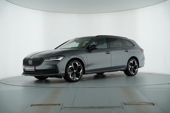 Skoda Superb 2025