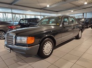 Mercedes-Benz S-Class 1989