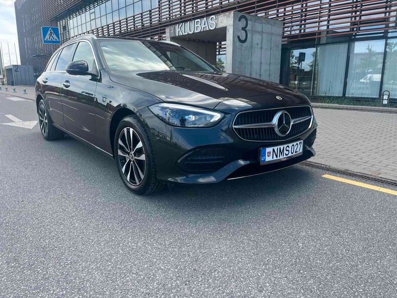 Mercedes-Benz C-Class