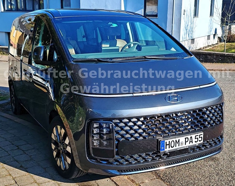 Hyundai Staria