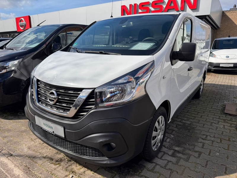 Nissan NV300