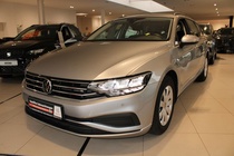 Volkswagen Passat 2023
