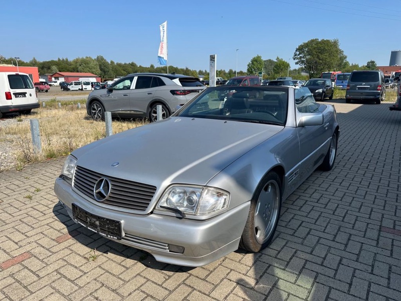 Mercedes-Benz SL-Class
