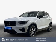 Volvo XC40 2025