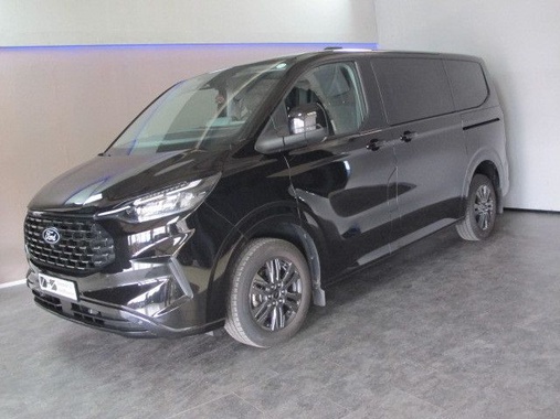 Ford Tourneo Custom 2025