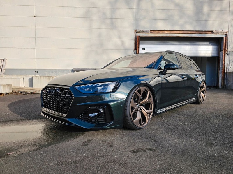 Audi RS4