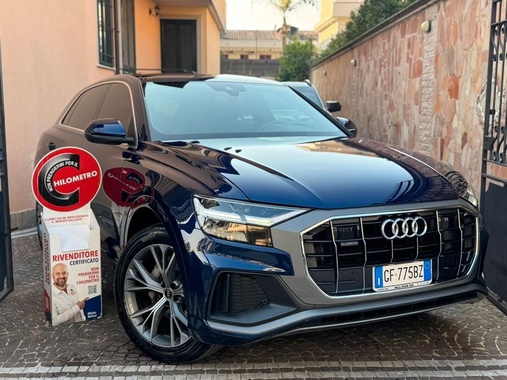 Audi Q8 2021