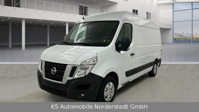 Nissan NV400 2019