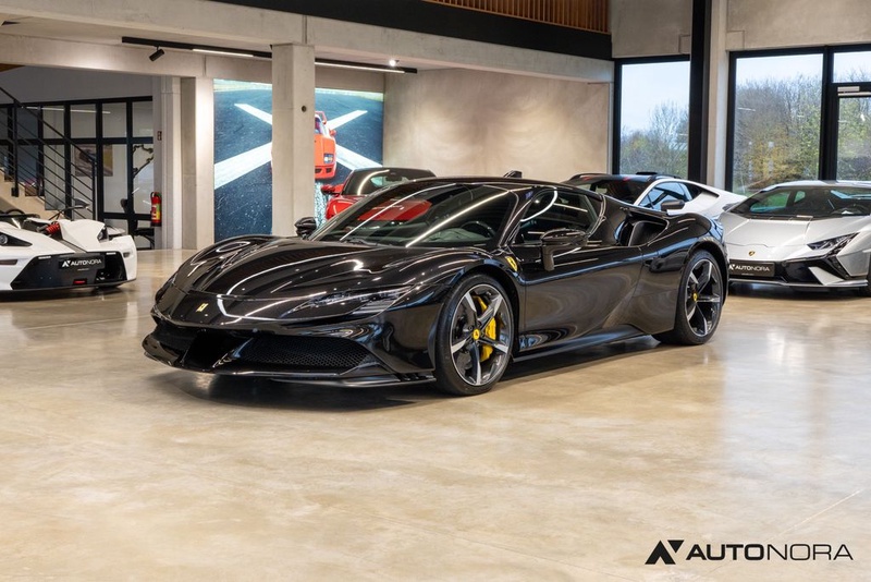 Ferrari SF90