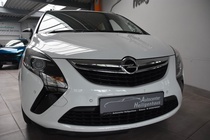 Opel Zafira 2015