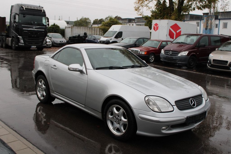 Mercedes-Benz SLK-Class