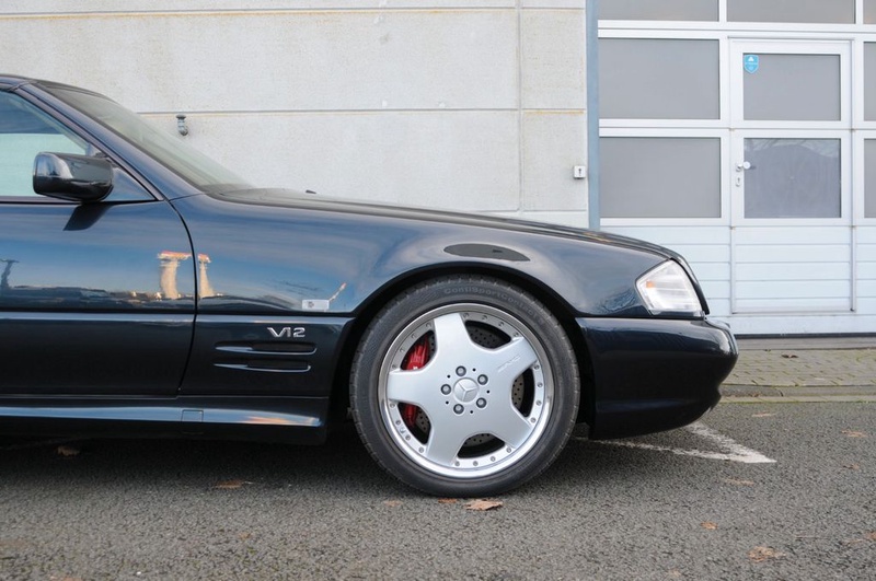 Mercedes-Benz SL-Class