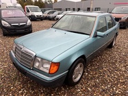 Mercedes-Benz 200 1993