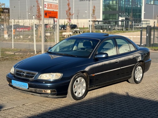 Opel Omega 2000