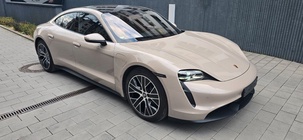 Porsche Taycan 2023