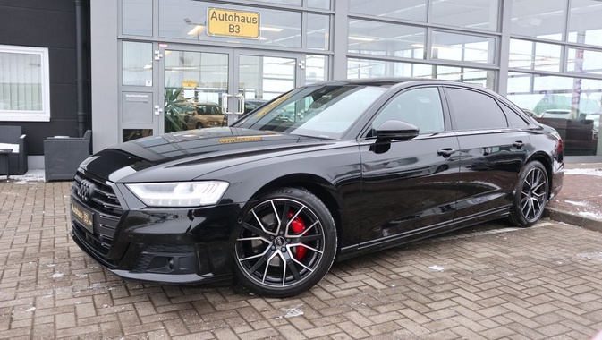 Audi A8 2022