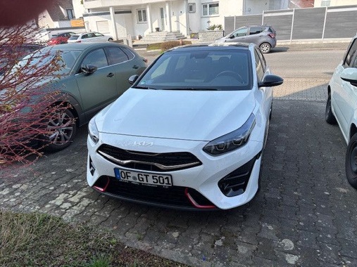 Kia cee'd / Ceed 2024