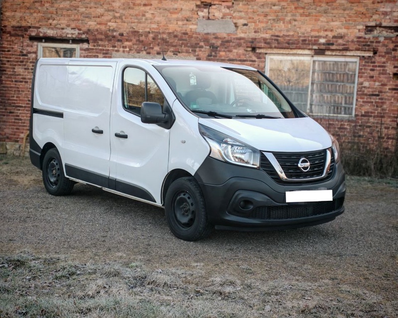 Nissan NV300