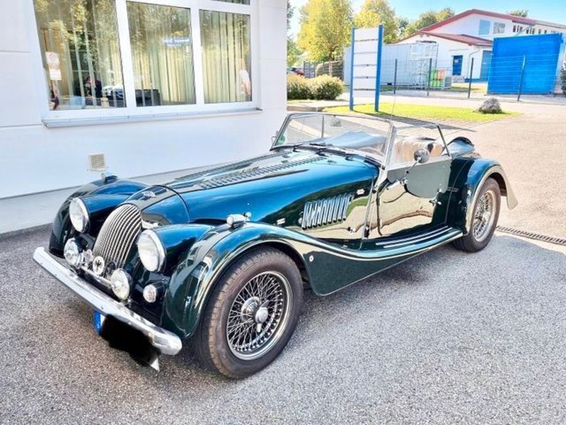 Morgan Plus 8