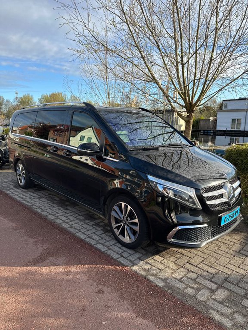 Mercedes-Benz V-Class
