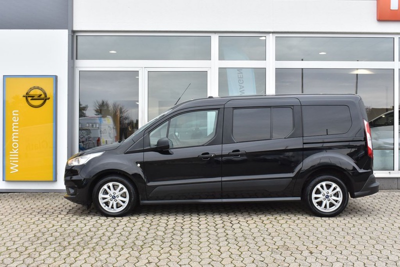 Ford Grand Tourneo