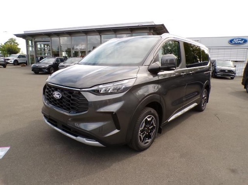 Ford Tourneo Custom 2025