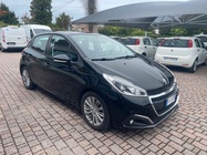 Peugeot 208 2015
