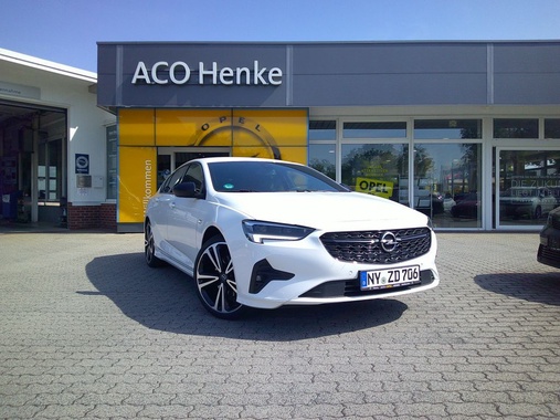 Opel Insignia 2022