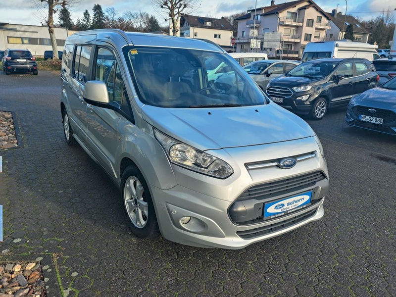 Ford Grand Tourneo