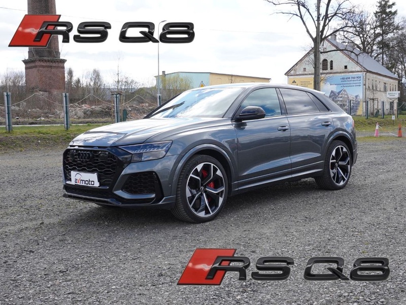 Audi RSQ8