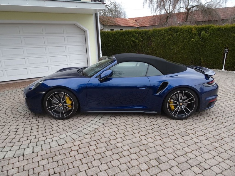 Porsche 992