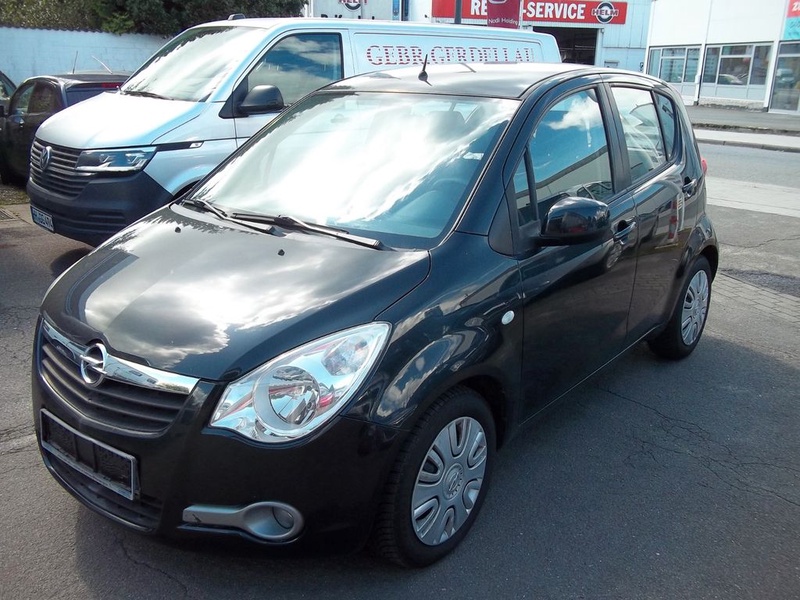 Opel Agila