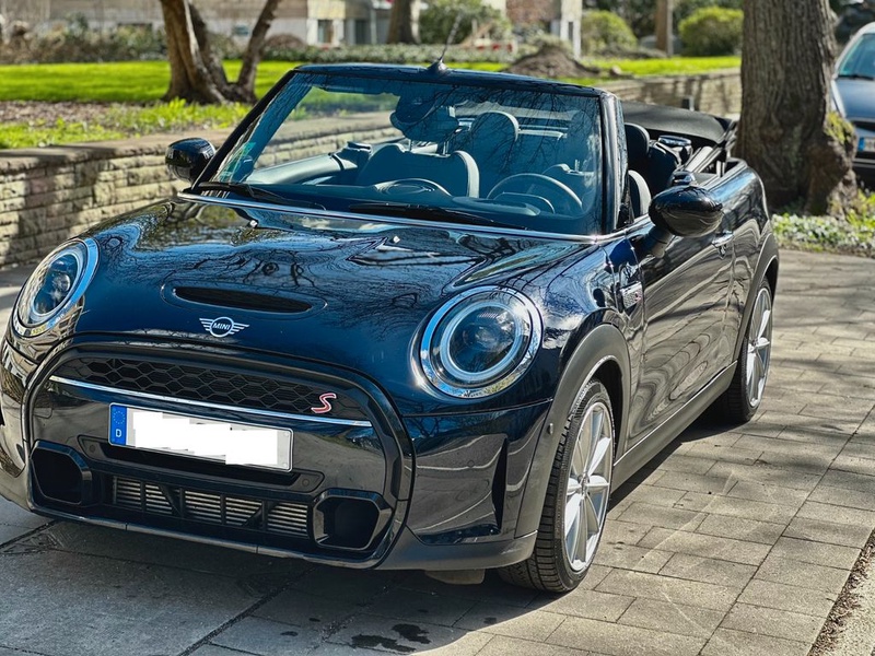 MINI Cabrio