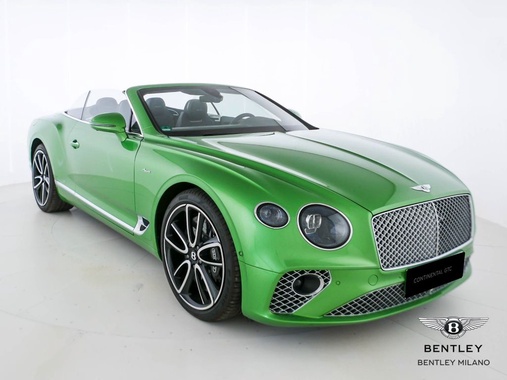 Bentley Continental GTC 2022