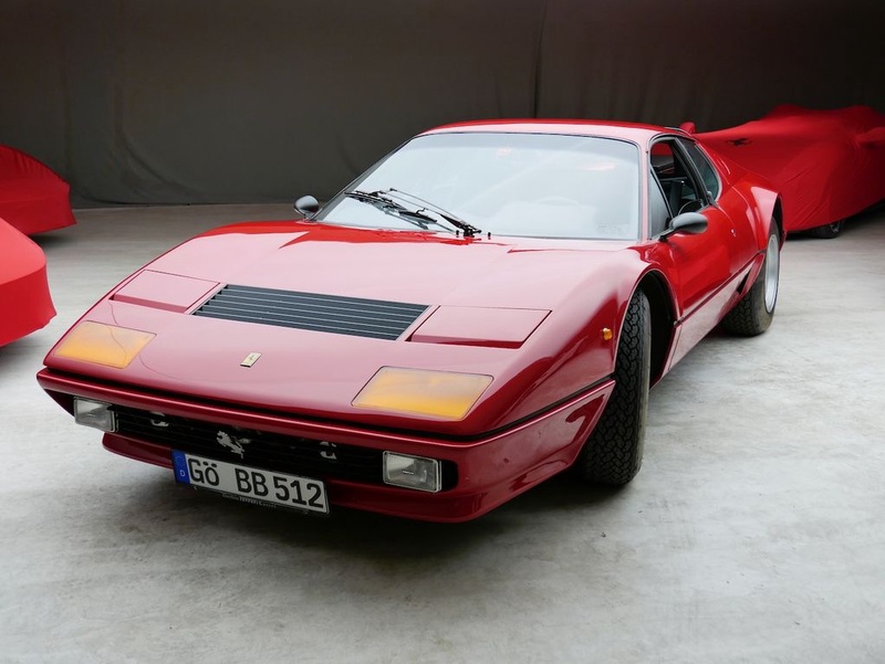 Ferrari 512