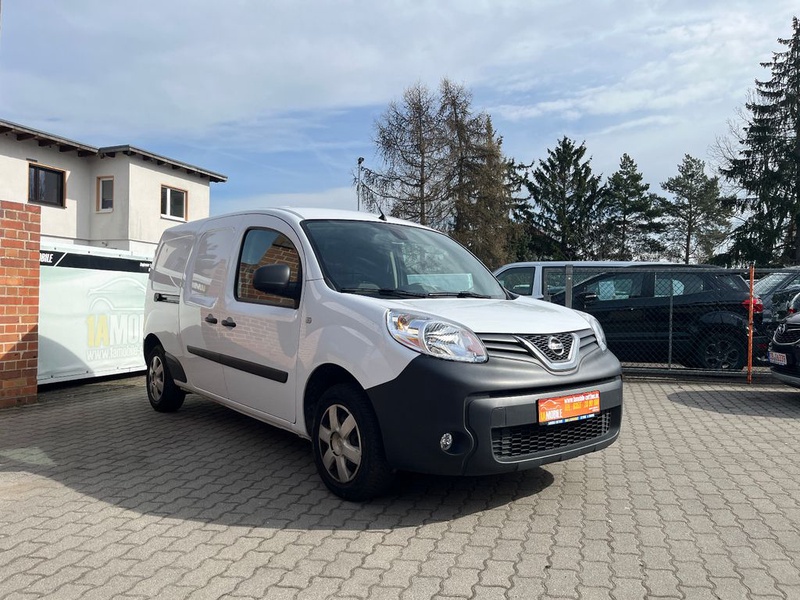 Nissan NV250