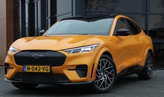 Ford Mustang Mach-E 2021