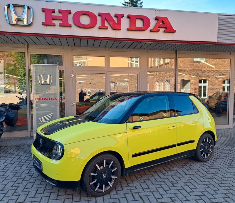 Honda e