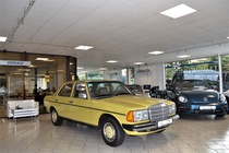 Mercedes-Benz 230 1977