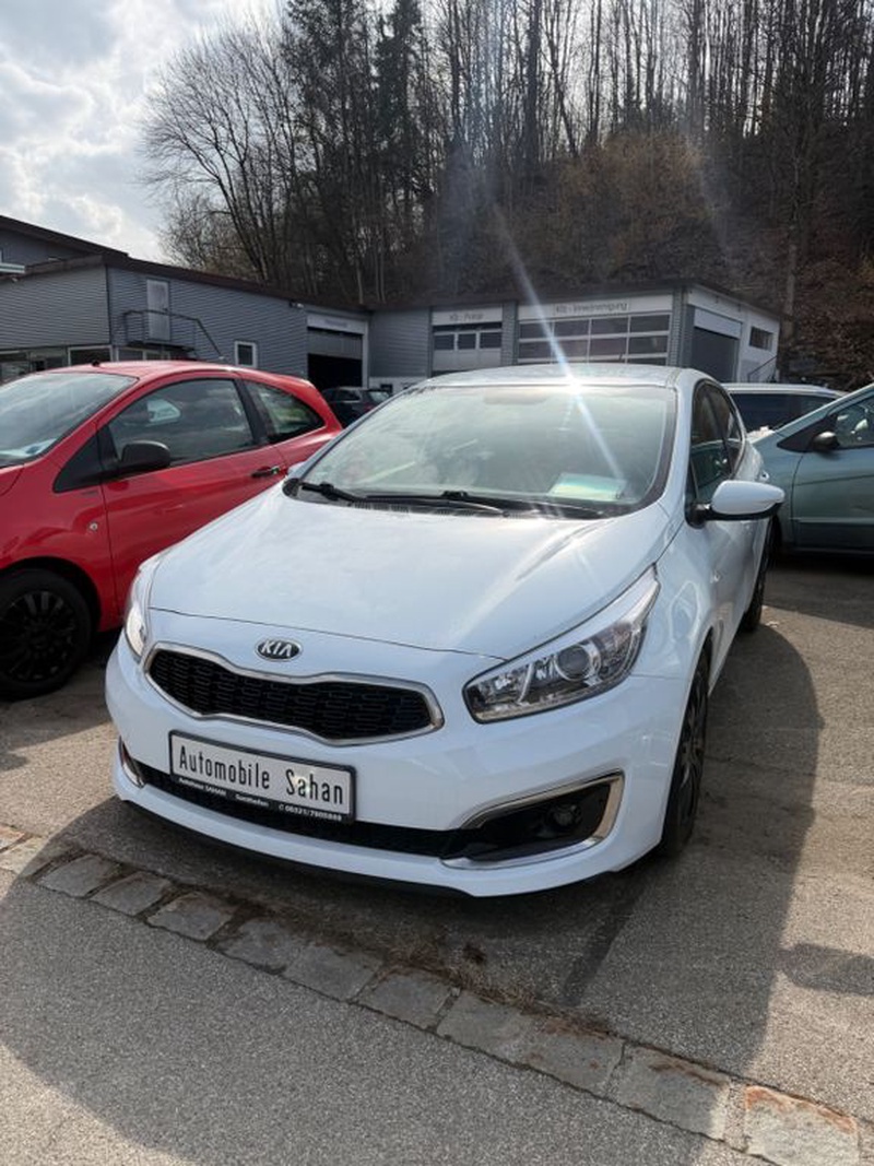 Kia cee'd / Ceed
