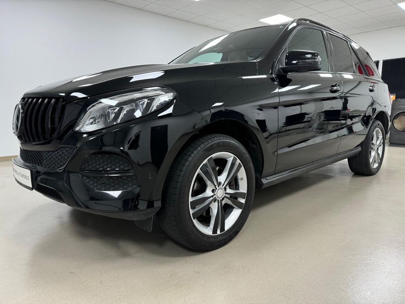 Mercedes-Benz GLE-Class