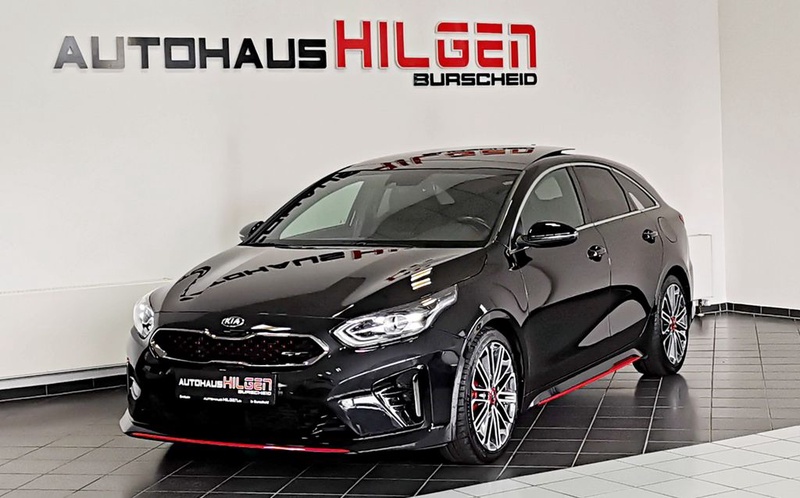 Kia pro cee'd / ProCeed