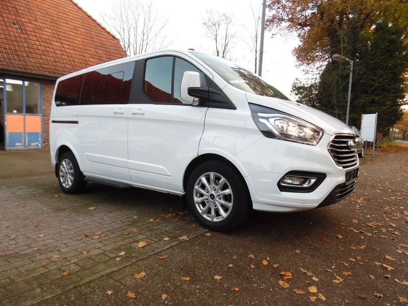 Ford Tourneo Custom