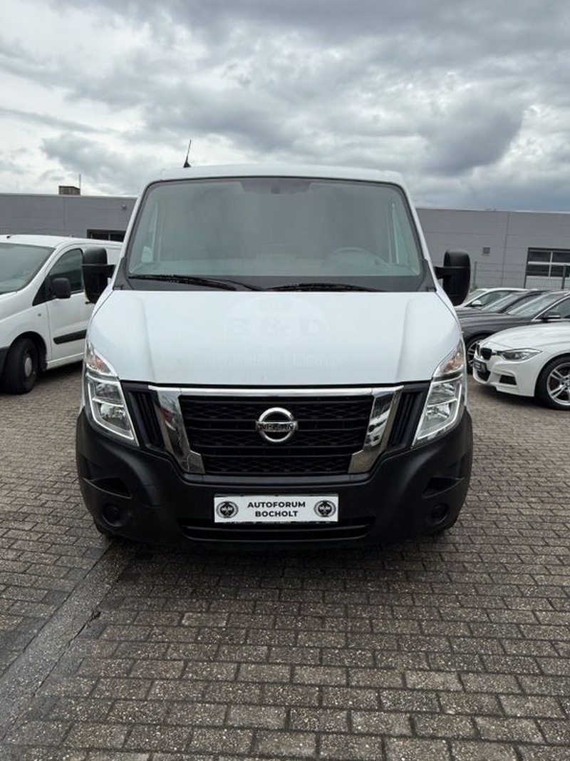 Nissan NV400