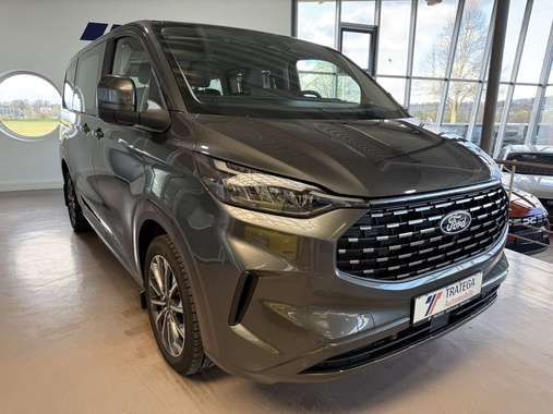 Ford Tourneo Custom 2025