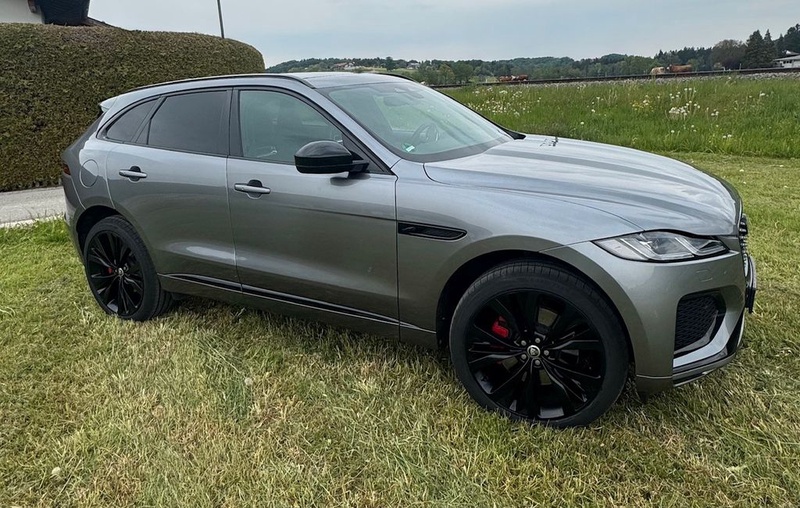 Jaguar F-Pace